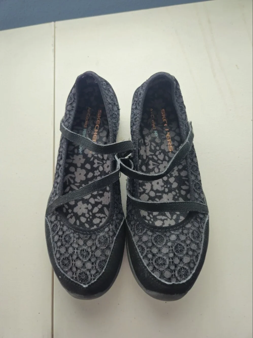 Skechers Women’s Black Floral Mary Jane Flats